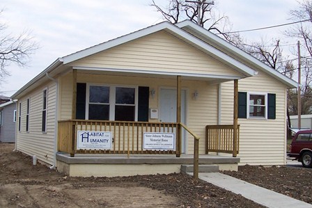 Konst Family House